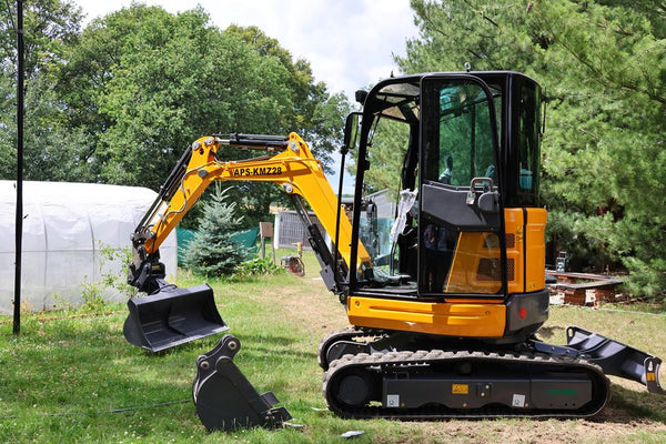 Mini excavadora APS KMZ 28 con brazo de torsión